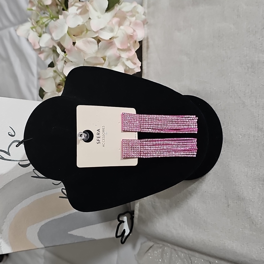 Elegant Pink Sparkle Dangle Earrings Elegant Wear Special Ocassion Luxury - Picture 2 of 6